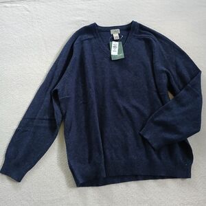 l.l bean ♡ lambswool sweater blue v neck